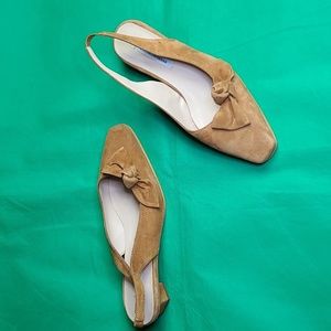 Ladies Slingback Pumps